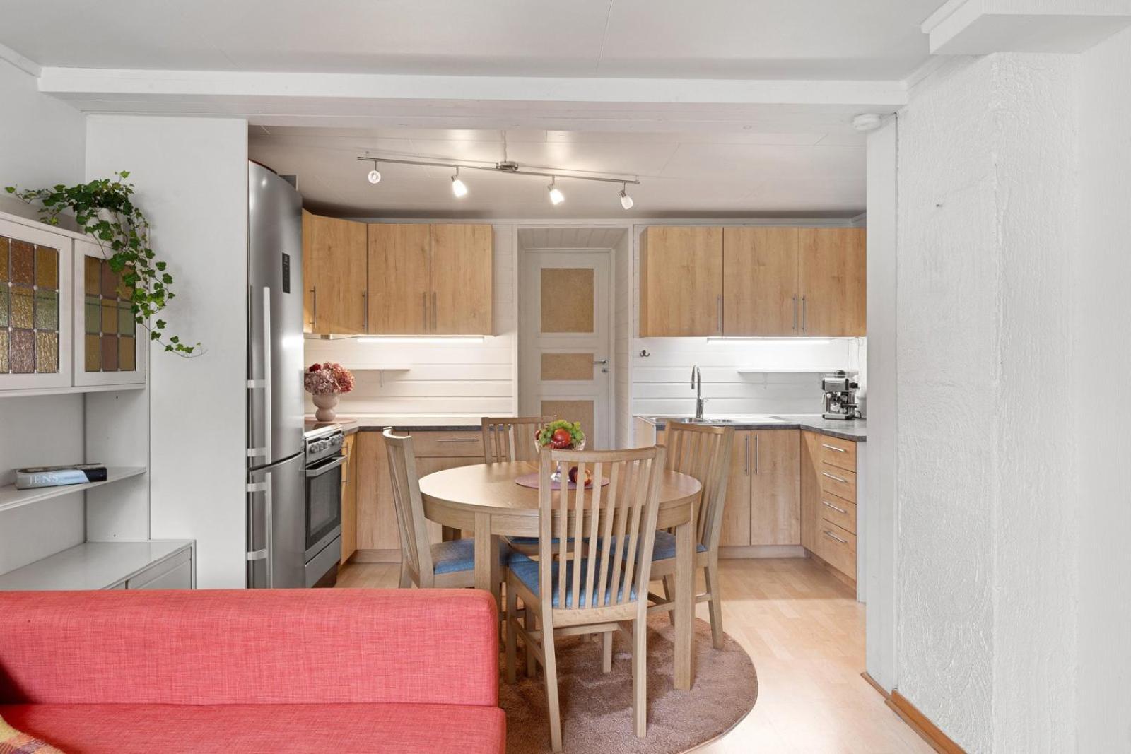 Room In Cozy Apartment 7 Min Walk From The City Center Tromsø Exterior foto